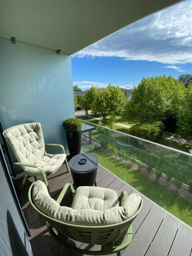 Clyde-premium Lelle Waterfront Private *